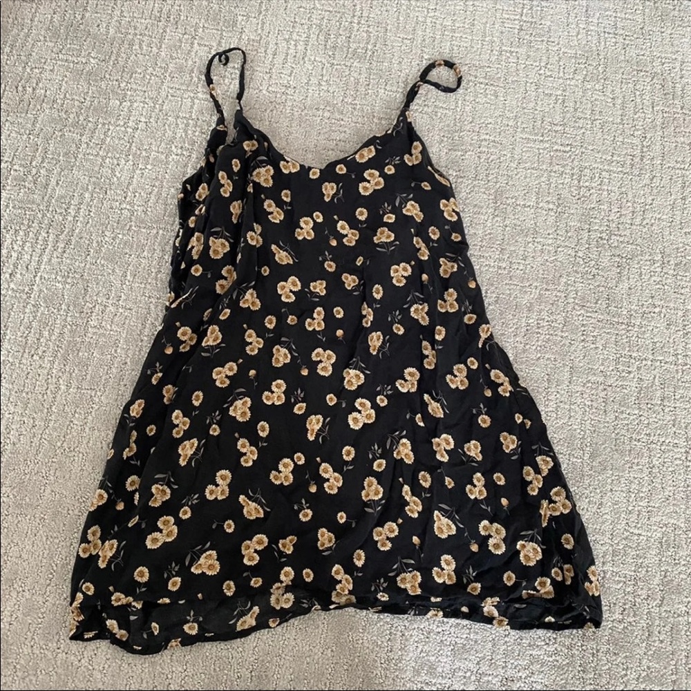 Brandy Melville floral dress
